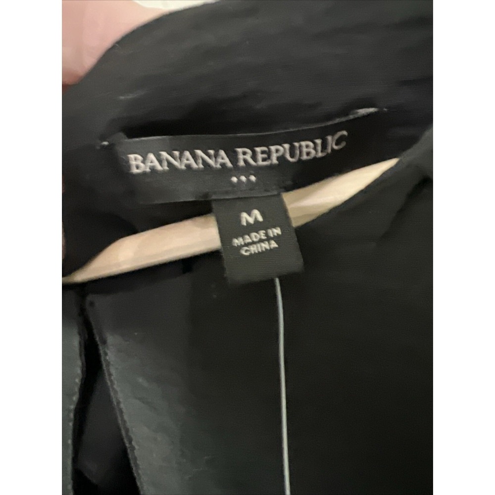 Banana Republic NWT Blouse BLACK Long Sleeve SIZE M Pleated - Picture 5 of 8